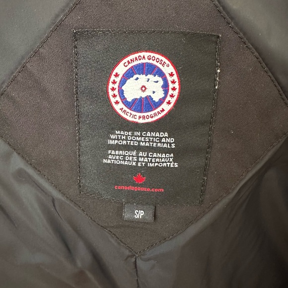 Canada Goose MacMillan Black Puffer Jacket with Hood and Front Zipper - Picture 5 of 8